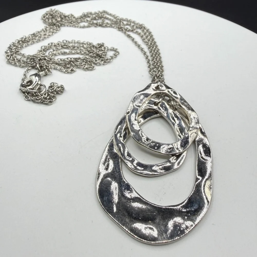 Silver Tone Hammered Triple Oval Pendant Necklace Multi Strand Boho Statement